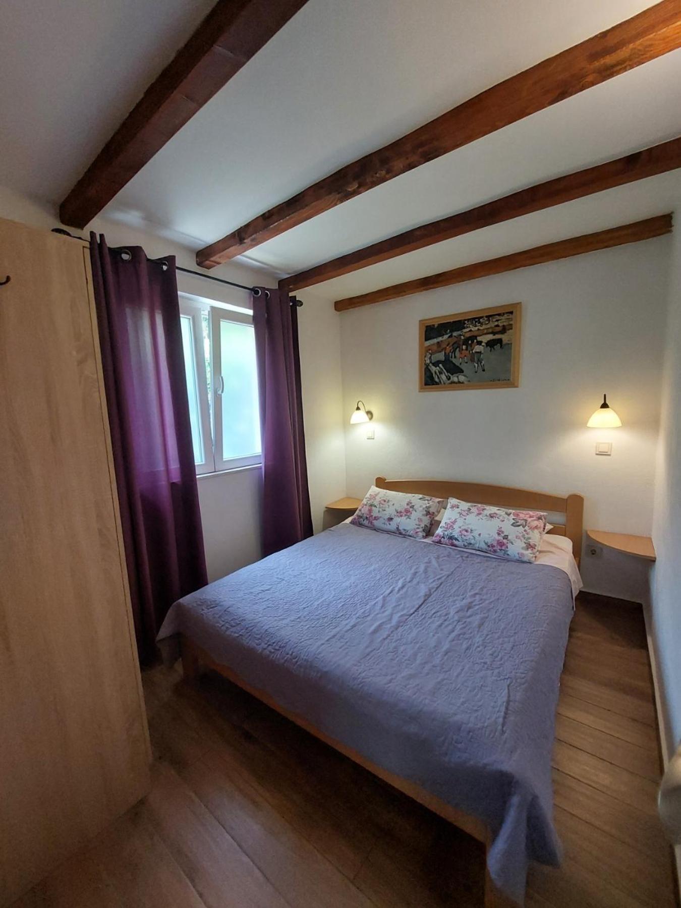 Garden Apartmant Near Sea โกตอร์ ภายนอก รูปภาพ